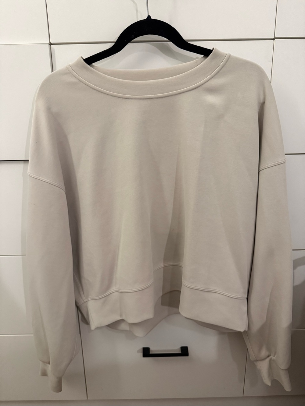 Lululemon softstreme perfectly oversized cropped crew (white opal)